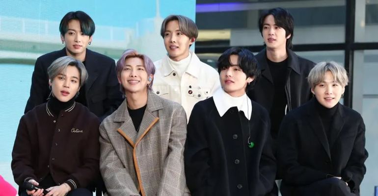 BTS Renews Exclusive Contract with Big Hit Music