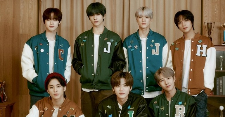 penshoppe has unveiled another collection for nct dream featuring their academy uniform